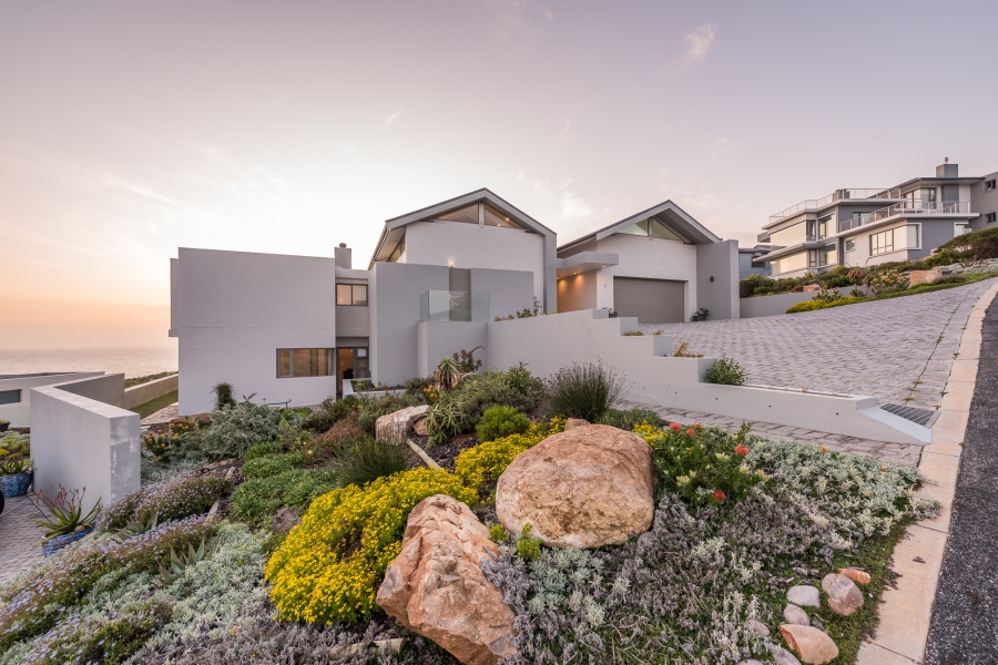 5 Bedroom Property for Sale in Pinnacle Point Golf Estate Western Cape